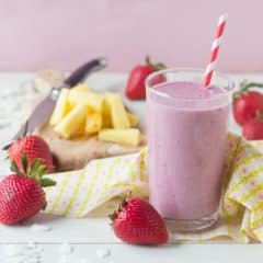 Pina Colada Berry Smoothie | Baking a Moment