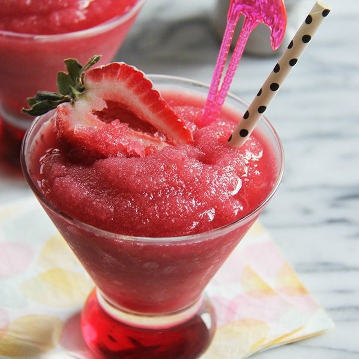 Strawberry Moscato Slush- such a delicious summer cocktail!  