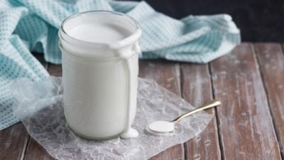 Homemade Marshmallow Sauce- so easy to make and so versatile!