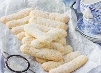 Homemade Ladyfingers- I've always wondered how to make these myself instead of buying those hard, flavorless ones in a box! Next time I make tiramisu I'll use this recipe ;)