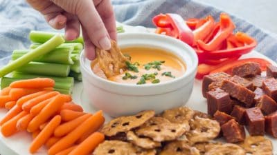 LOVED all the flavors going on in this Cheddar-Blue Beer Cheese Dip! Perfect game-day snack ;)