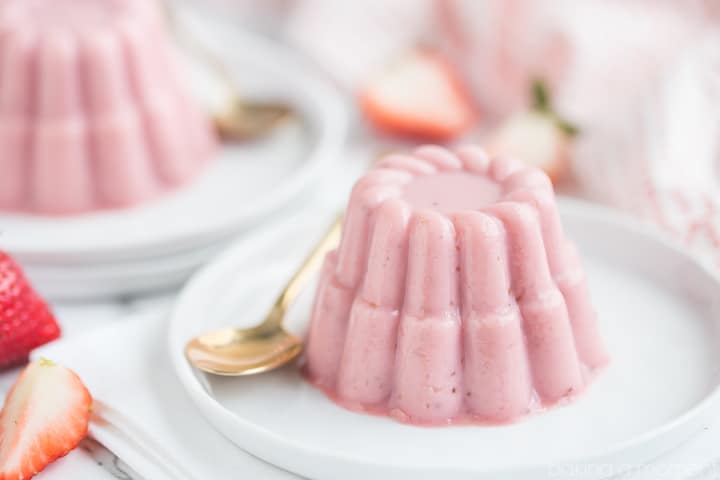 Strawberry Buttermilk Panna Cotta: sweet, summery, and so simple to make!