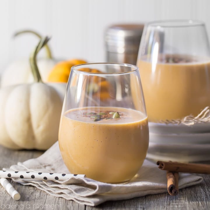 Pumpkin Spice Latte Smoothie- if you like PSL's then you'll LOVE this smoothie! Made with real pumpkin + an espresso kick that'll really jump start your morning! food drinks smoothies