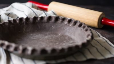 Chocolate Pie Crust: omg just think of the possibilities! This crust is the flakiest ever, thanks to a special technique, and the chocolate flavor is off the charts. The video tutorial makes it all so simple!