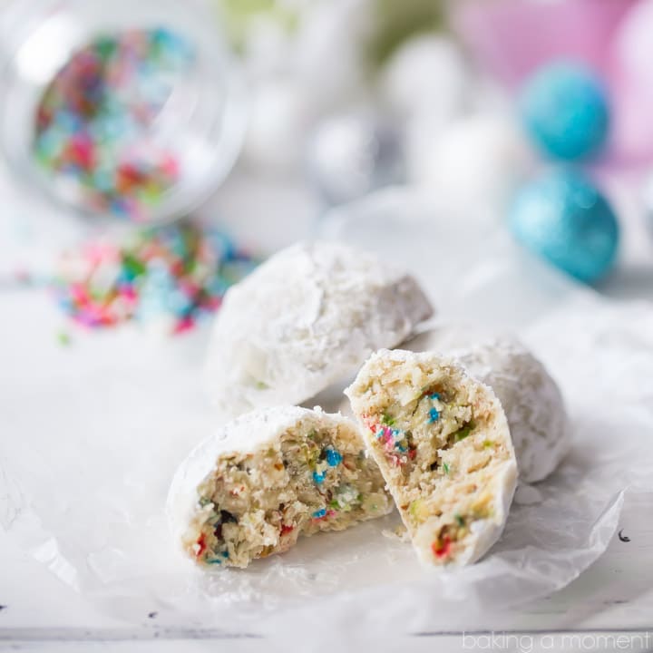 Nutty, buttery, and so much fun! These funfetti cookie balls are such a delicious way to enjoy the holiday season. Perfect with a cup of hot cocoa! food desserts cookies @diamondnuts #sponsored