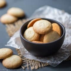 Homemade Vanilla Wafers- so simple to make, and they taste even better than the original! Light, buttery, and full of fragrant vanilla, with a texture that almost melts in your mouth.