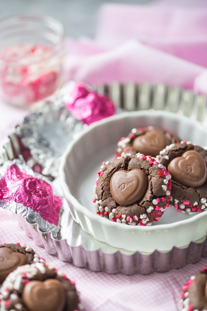 Chocolate Heart Blossoms- just like the classic peanut blossoms, but these have double the chocolate and they're so perfect for Valentine's Day! #sayitwithdove #ad @amgreetings food desserts chocolate