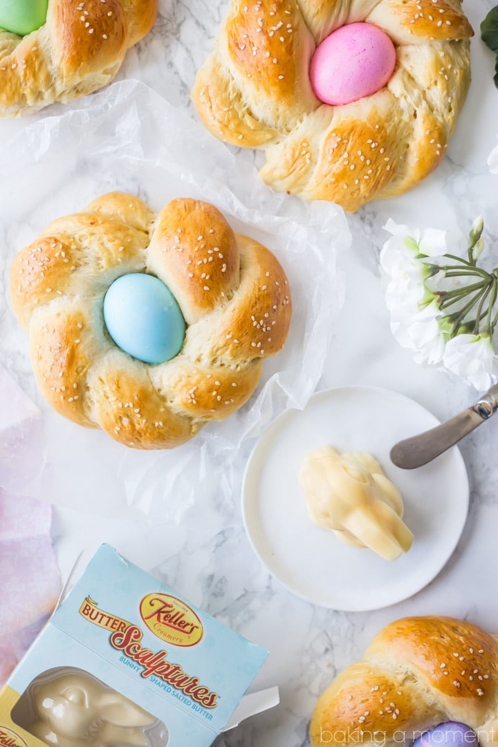 Easter Egg Bread: such a lovely way to celebrate Spring!  This bread is buttery, eggy, and a little sweet, with a hint of vanilla and orange blossom and the prettiest Easter egg nestled inside!  food bread easter