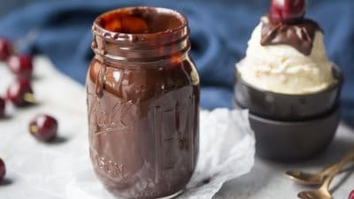Hot Fudge Sauce: so thick, rich and velvety! I could not believe how easy it was to make this incredible ice cream topping! food desserts chocolate