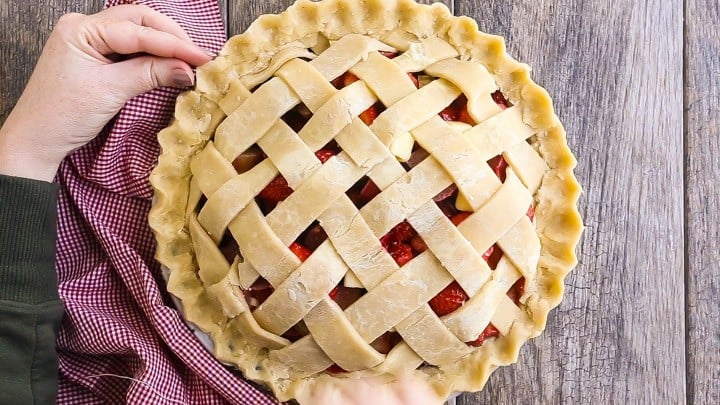 How to Make Lattice Pie Crust Step-by-Step: Crimping edge.
