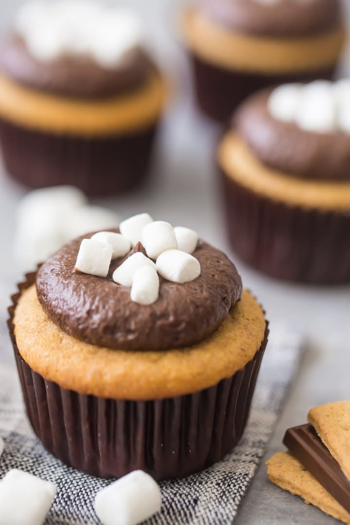 Easy S'mores Cupcakes
