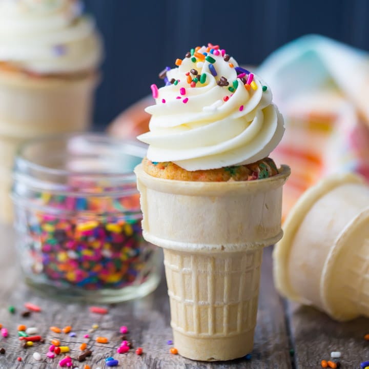 How to Make Ice Cream Cone Cupcakes: easy baking hack -Baking a Moment