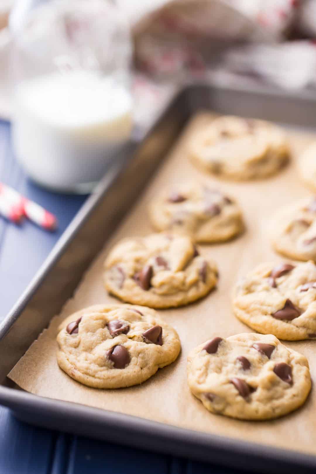 Old-Fashioned Peanut Butter Chocolate Chip Cookies