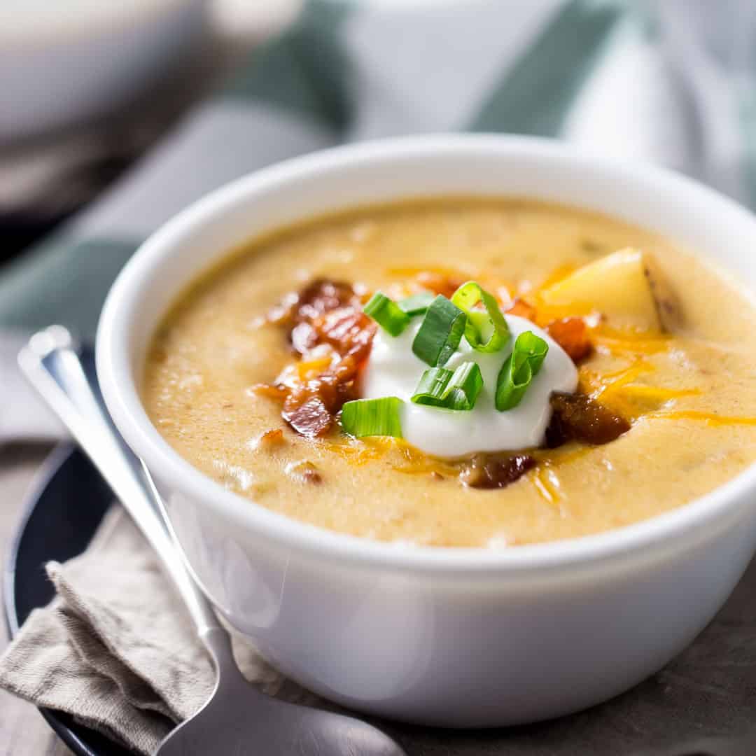 https://bakingamoment.com/wp-content/uploads/2019/02/IMG_3001-best-loaded-baked-potato-soup-recipe.jpg
