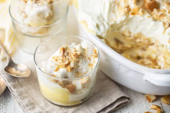 Best banana pudding recipe, served in small glass bowls.