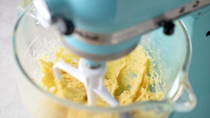 Smooth-looking cream puff dough.