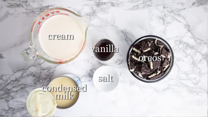 Ingredients for making Oreo ice cream, with text labels.