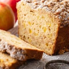 IMG_2385-how-to-make-apple-bread