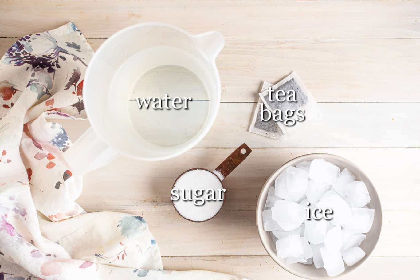 Ingredients for making iced tea, with text labels.