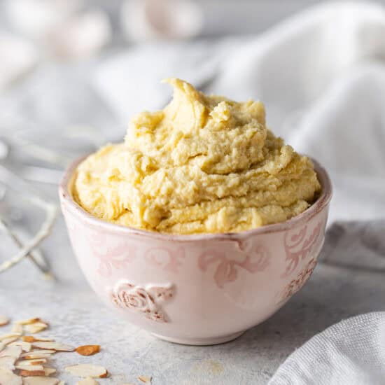 Easy Frangipane Filling Recipe: Nutty, buttery, & a little sweet ...