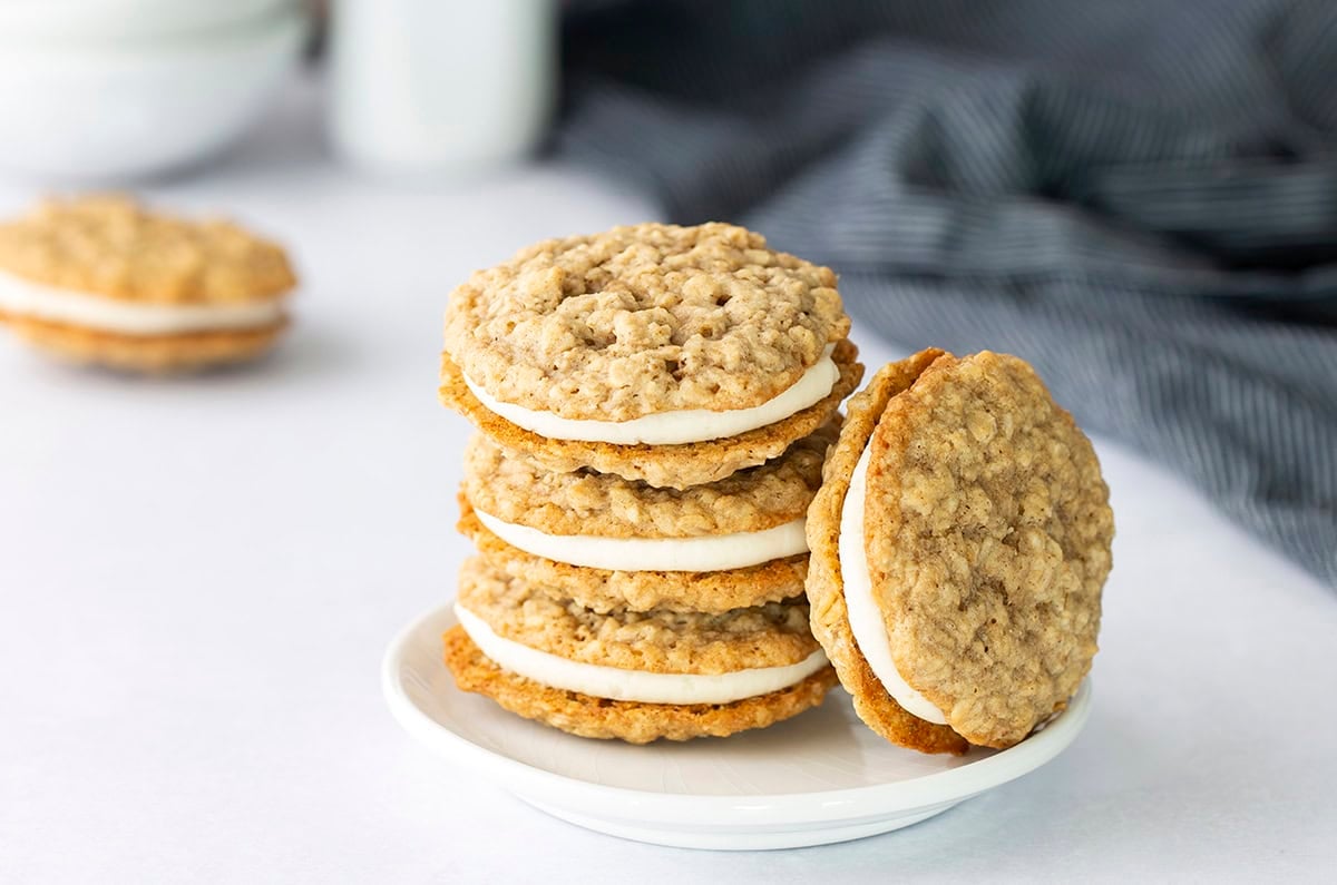 Oatmeal cream pies on a plate