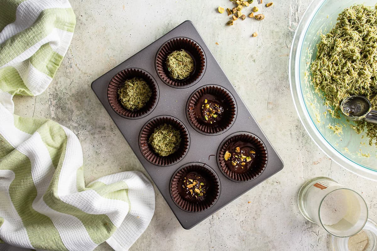 Adding the top chocolate to dubai chocolate.