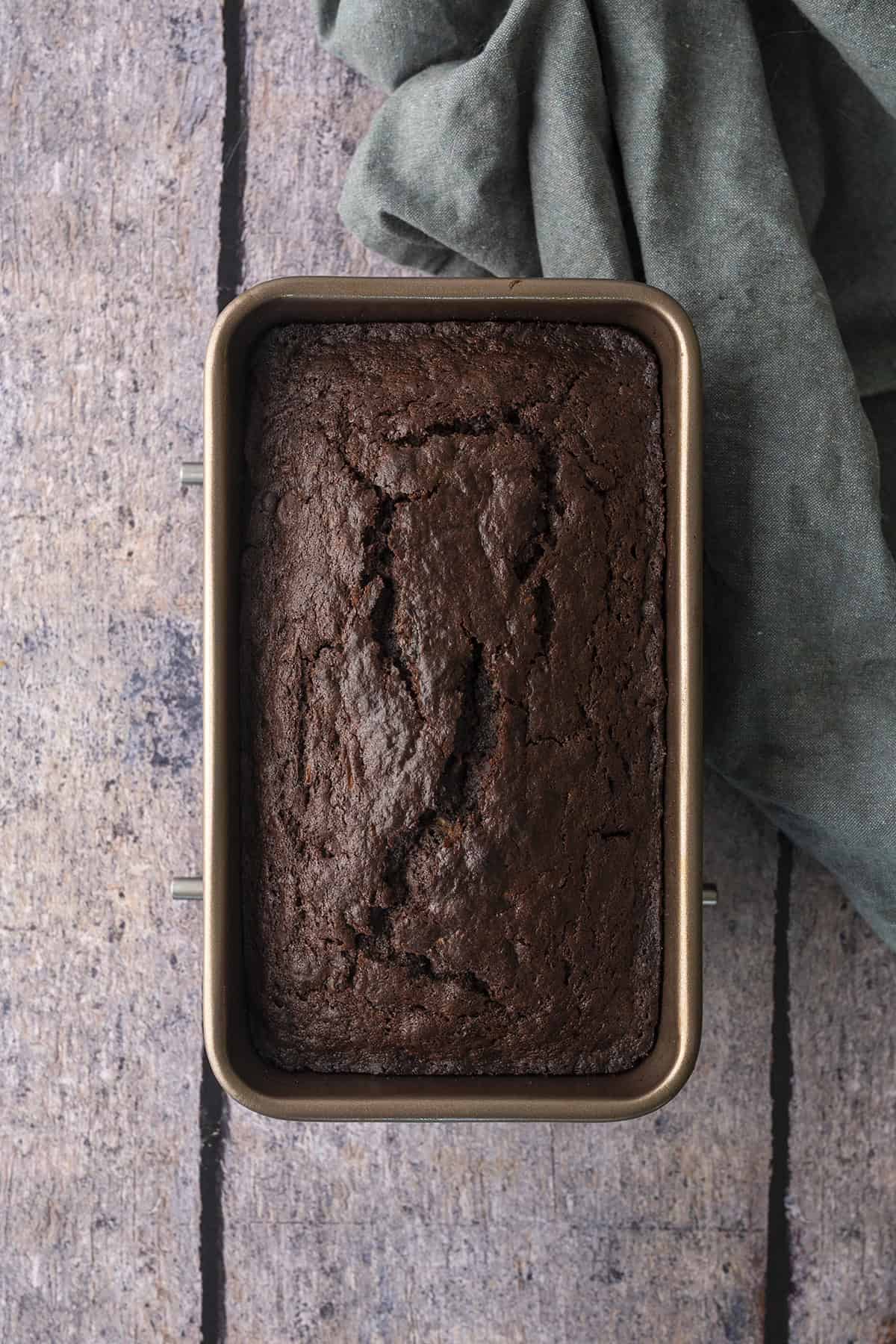 Baked zucchini bread