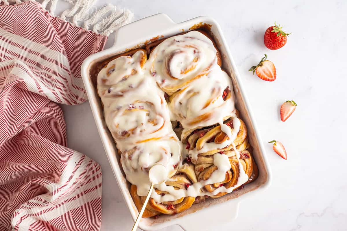 Glazing strawberry rolls
