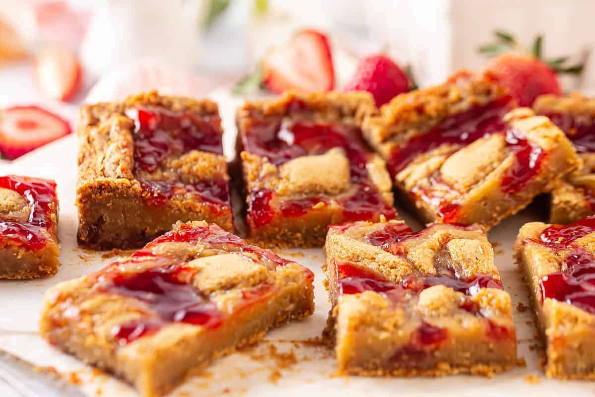 Berry Blondies